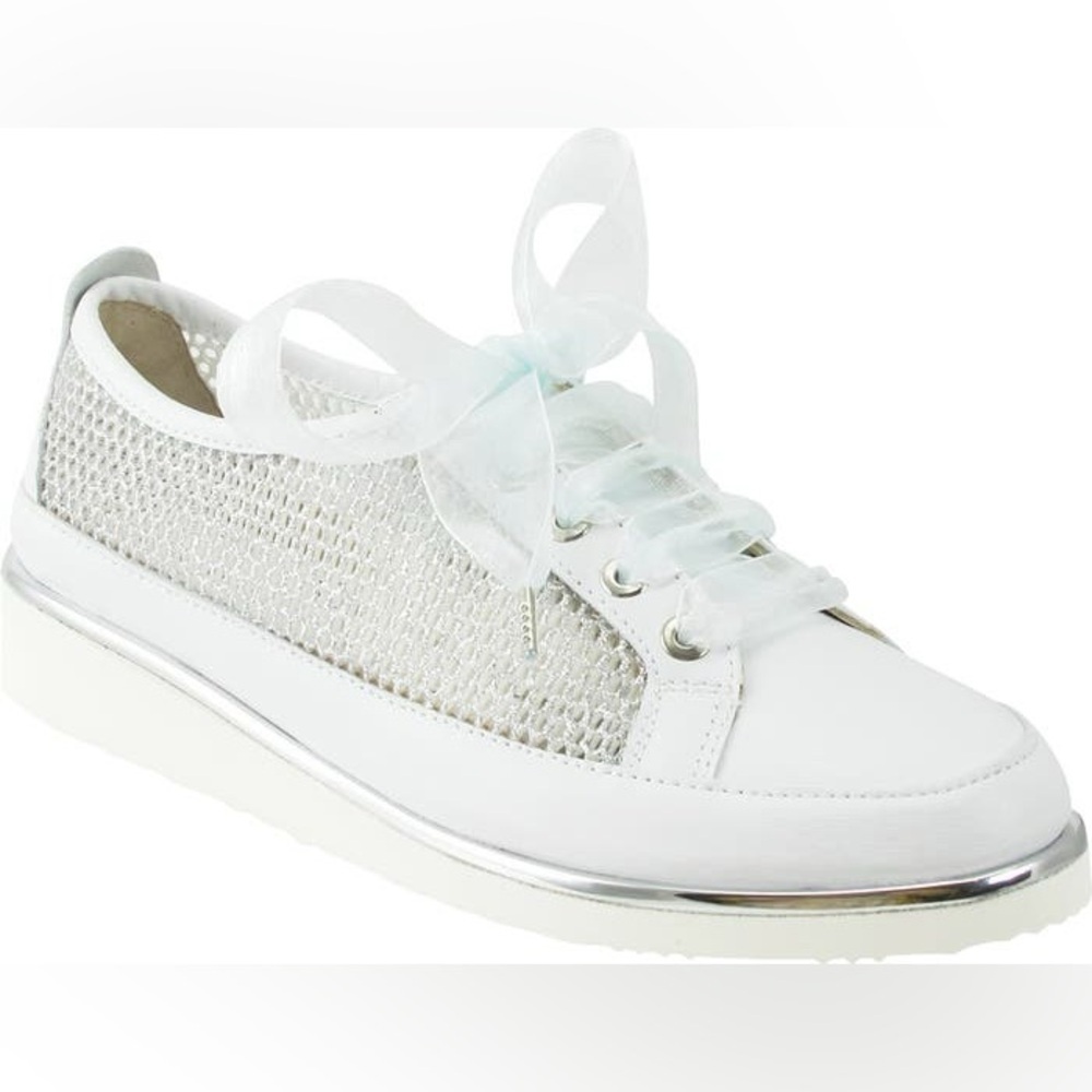 Ron White Novalee Mesh Lace Up Sneaker Silver Sz 7 (37.5)